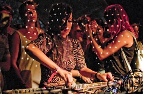 10 Techno Videos Every Techno Head Must Watch .